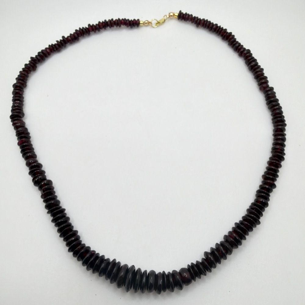 NWOT 19" Graduated rondelle GARNET beaded necklace w/ gold over 925 clasp!